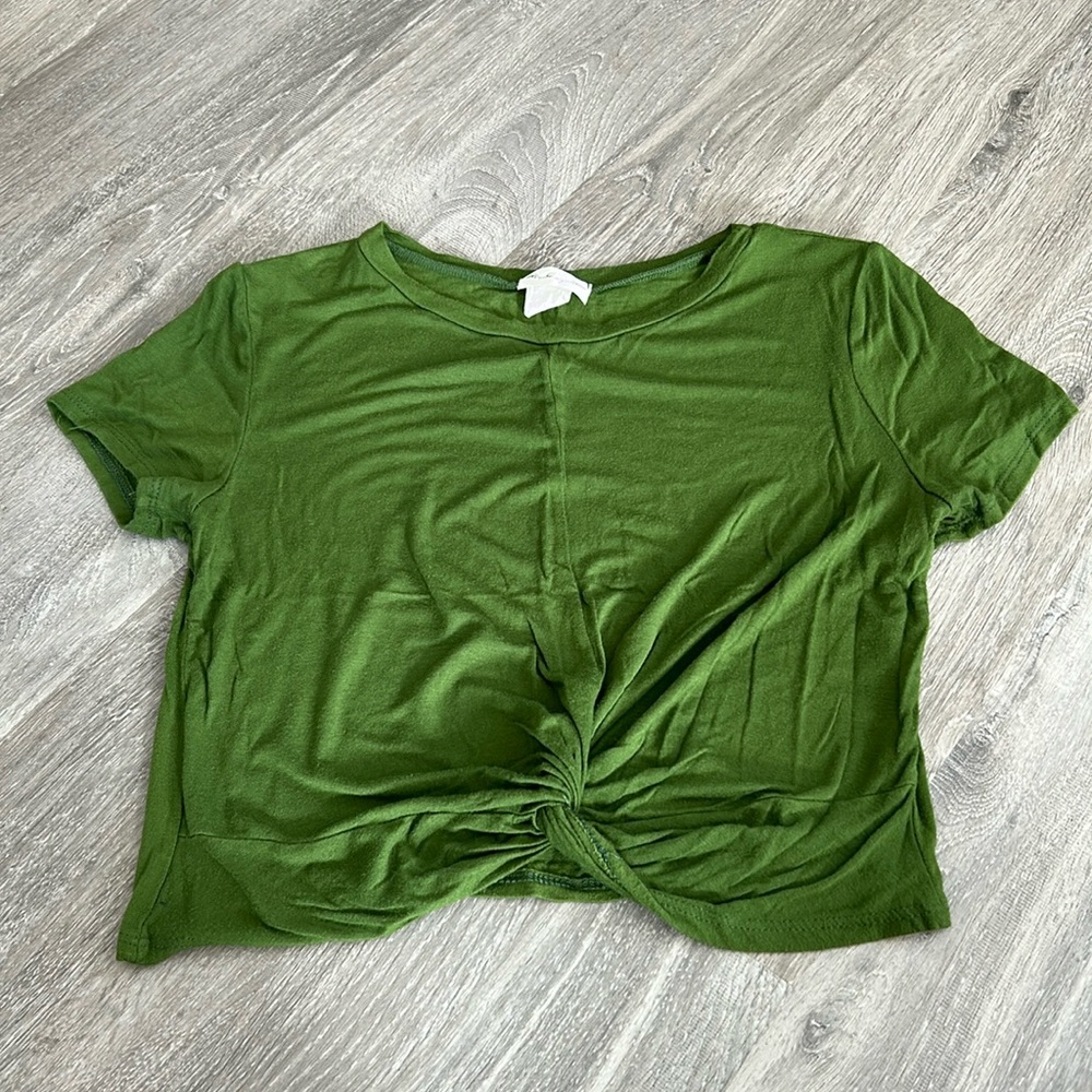 Green crop top